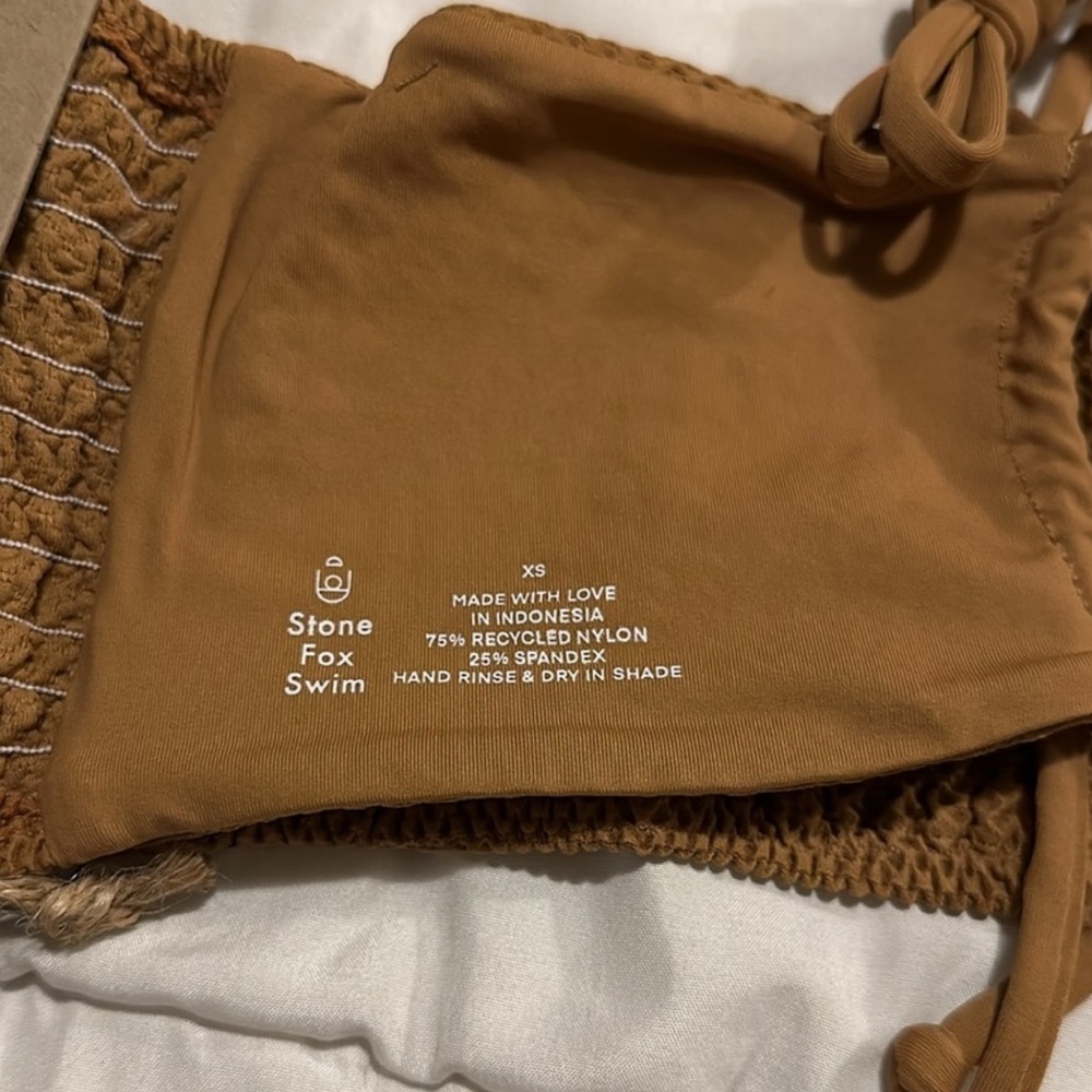 Stone Fox swim Eco Meadow Bikini Top size XS NWT - Picture 3 of 3